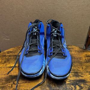 Nike Kyrie Flytrap 4 Racer Blue Basketball Shoes - Men’s CT1972-401 size 9